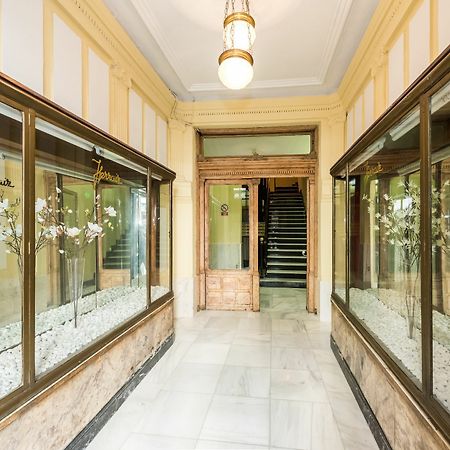 Chueca Boutique Apartment มาดริด ภายนอก รูปภาพ